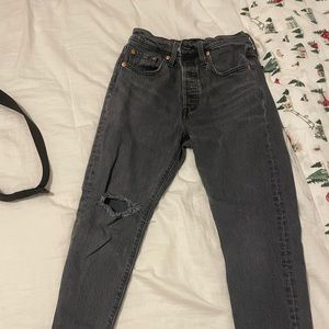 women’s Levi’s 501
